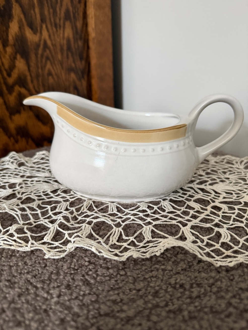 Classic White Ceramic Gravy Boat with Gold Accent 	Johann Haviland